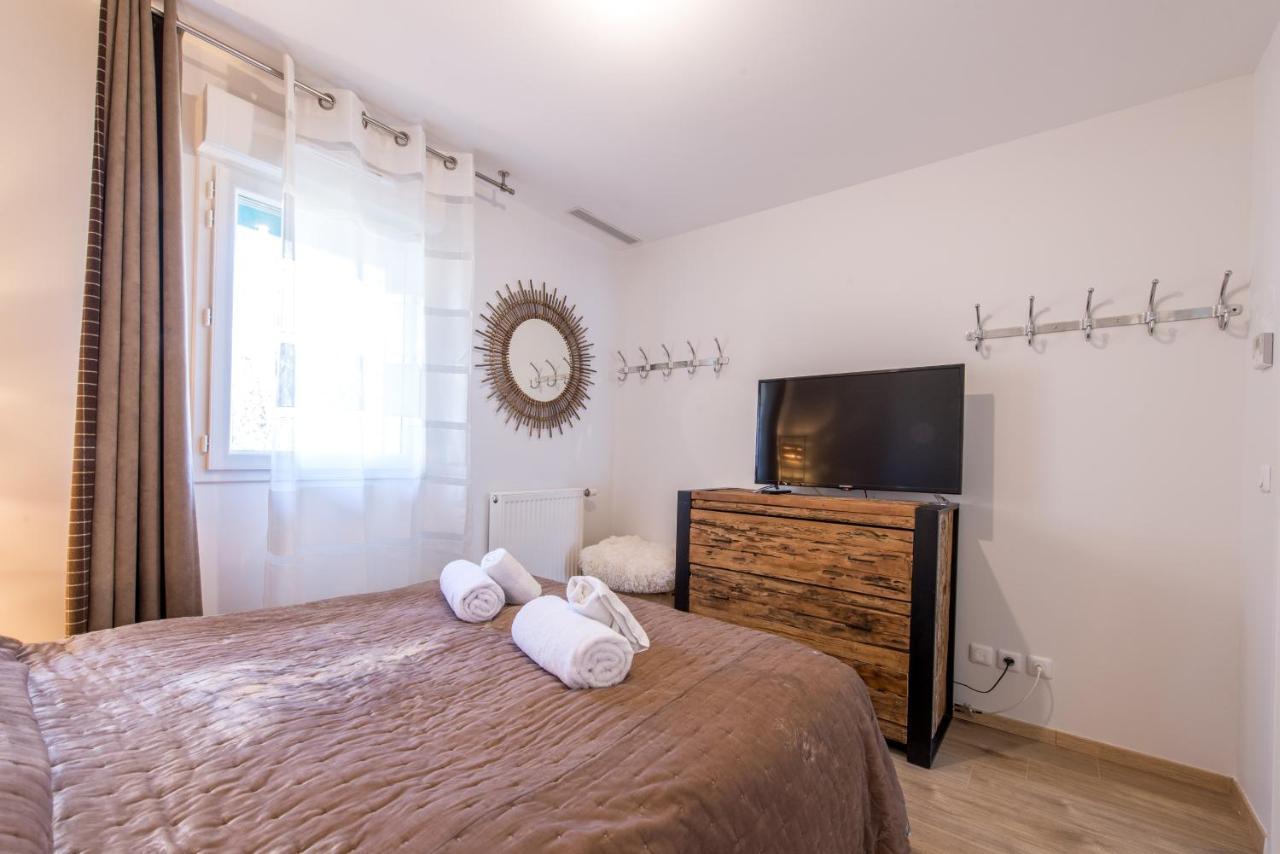 La Maison Du Port, Une Exclusivite Lla Selections By Location Lac Annecy Saint-Jorioz Exterior foto